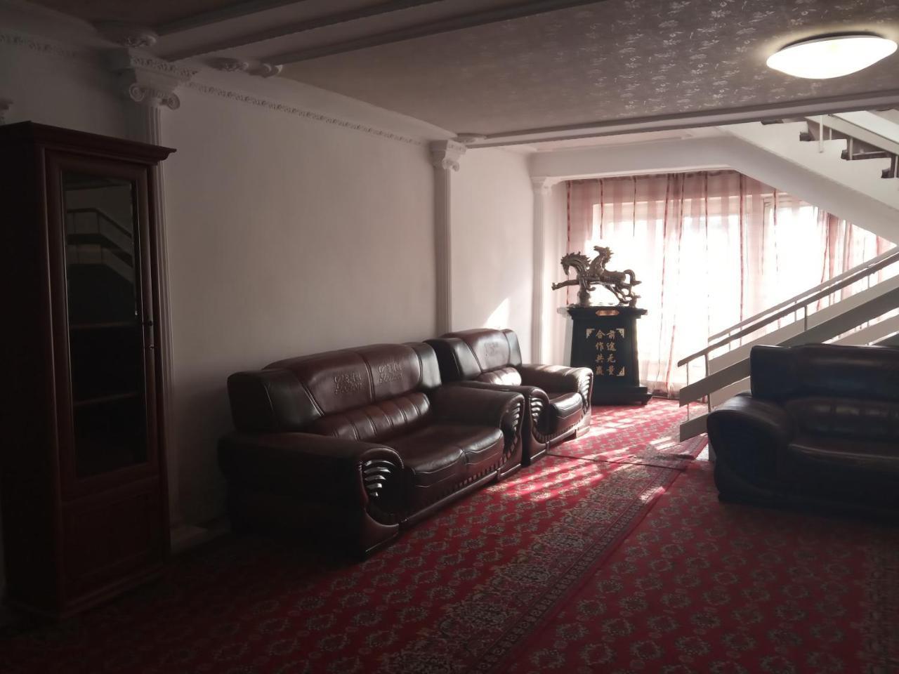 Panainn Hotel Almaty Luaran gambar